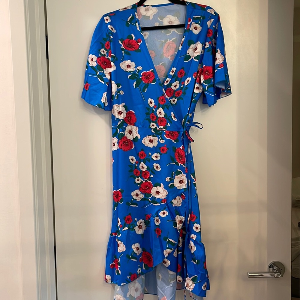 Floral Print Wrap Dress Size Large
